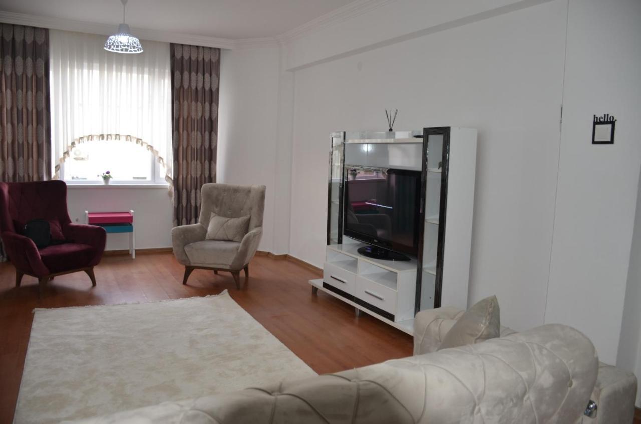 Appartement Cosy Et Tout Equipe Au Coeur D'Αττάλεια Εξωτερικό φωτογραφία