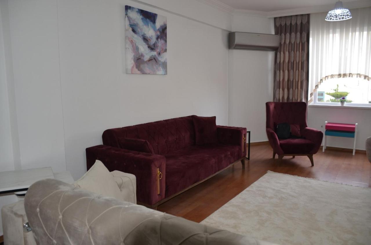 Appartement Cosy Et Tout Equipe Au Coeur D'Αττάλεια Εξωτερικό φωτογραφία